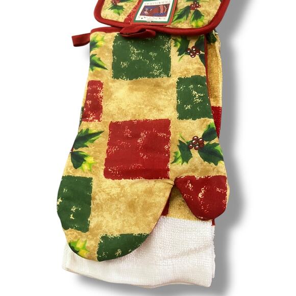 Vintage 90s Christmas Kitchen Set Oven Mitt Pot Holder Towel Holly Berry Decor - Picture 4 of 5